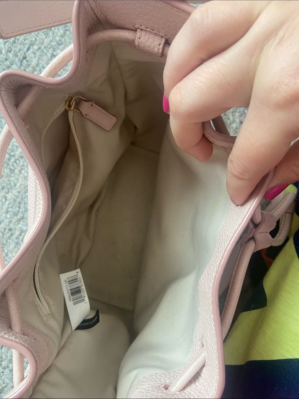 Marc Jacobs Blush Pink Leather Drawstring Crossbody Bag - Picture 12 of 12